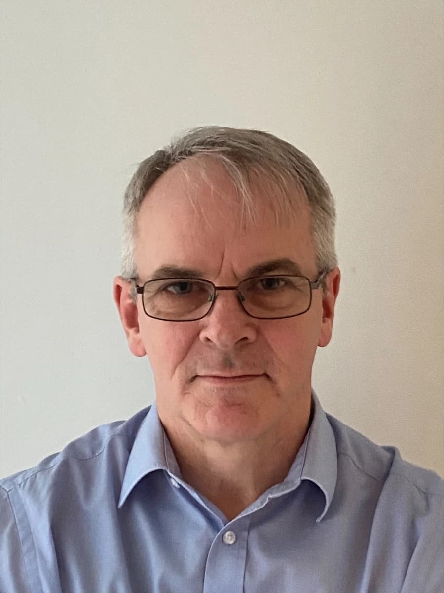 Portrait of Damian Thomas